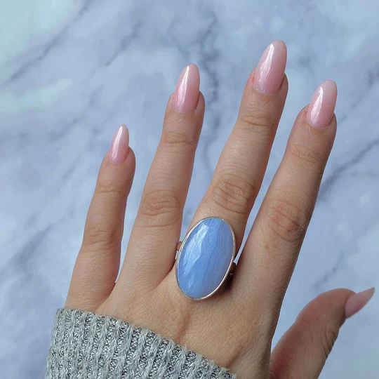 How To Choose The Right Blue Lace Agate Jewelry